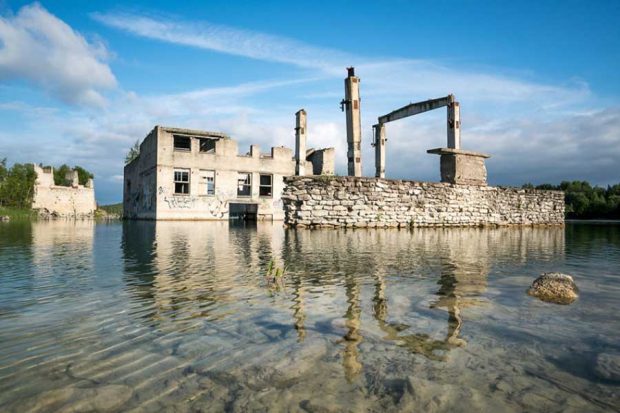 زندانی زیرآبی استونی از دریچه دوبین غواصان عکاس ! 2 تصاویری از زندان زیرآبی در استونی