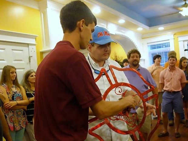 پیوند صورت هاردیسون آتش نشان بعد از یکسال