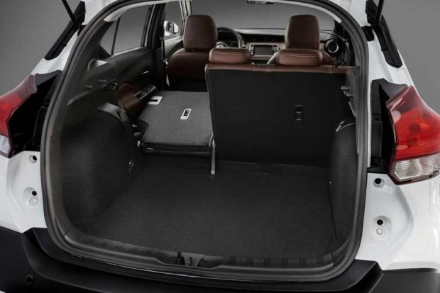 Nissan Kicks SUV 2016 17