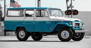 تویوتا لندکروز FJ45 LV