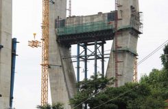 افتتاح بلندترین پل جهان در چین