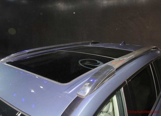 شاسی بلند ترامپچی GS8 محصولی زیبا از کشور چین 20 شاسی بلند ترامپچی GS8