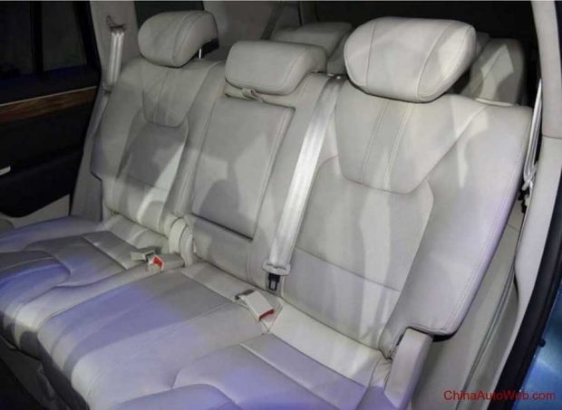 شاسی بلند ترامپچی GS8 محصولی زیبا از کشور چین 30 شاسی بلند ترامپچی GS8