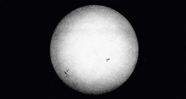 نخستین تصویر نجومی خورشید