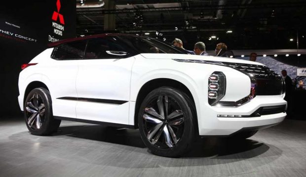 نمایش میتسوبیشی GT-PHEV در نمایشگاه خودرو پاریس ۲۰۱۶ 5 میتسوبیشی GT-PHEV مفهومی