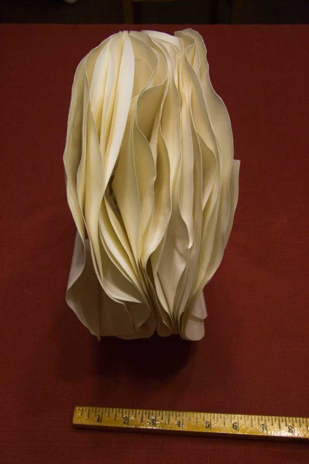 آموزش ساخت آباژور سقفی زیبا و دیدنی با کاغذ بریستول 12 آموزش ساخت آباژور سقفی با کاغذ بریستول