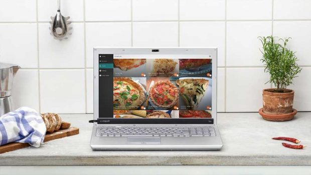 لمسی کردن صفحه نمایشگرها با گجت AirBar