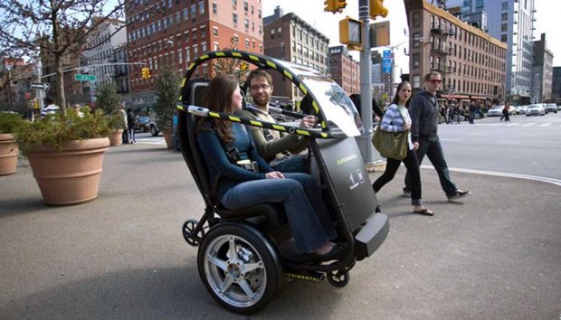 وسایل نقلیه عجیب و جالبی که برای حمل و نقل از آنها استفاده می شود 21 وسایل نقلیه عجیب و متنوع که برای حمل و نقل از آنها استفاده می شود