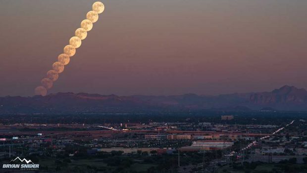 تصاویر شگفت انگیز از واقعه نجومی ابرماه در سراسر جهان 32 تصاویر شگفت انگیز از ابرماه در سراسر جهان