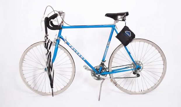 دوچرخه سواری بدون استرس در روزهای بارانی با شلوار ضد آب Vear 7 شلوار ضد آب Vear