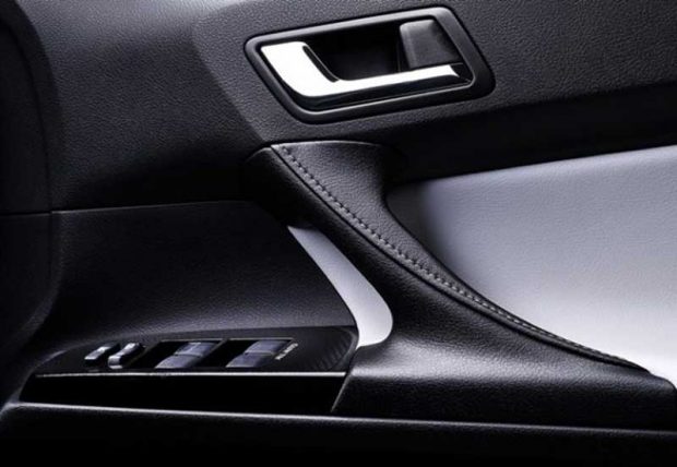 تویوتا مارک X مدل 2016