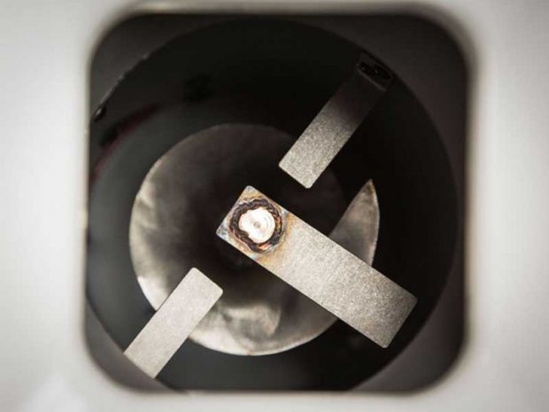 با دستگاه Zera در آشپزخانه ضایعات مواد غذایی را به کود تبدیل کنید 8 دستگاه Zera