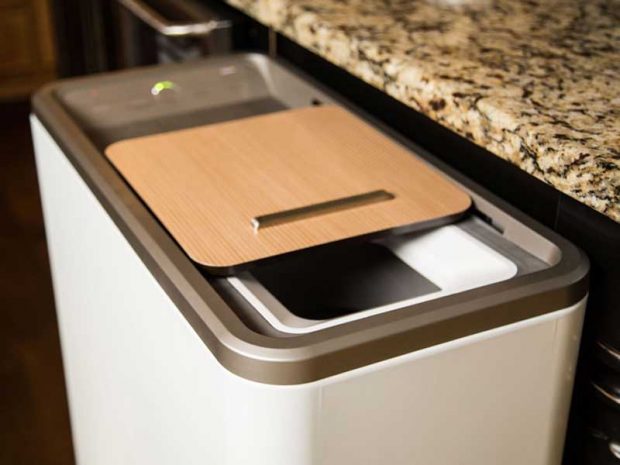 با دستگاه Zera در آشپزخانه ضایعات مواد غذایی را به کود تبدیل کنید 6 دستگاه Zera