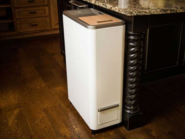 با دستگاه Zera در آشپزخانه ضایعات مواد غذایی را به کود تبدیل کنید 3 دستگاه Zera