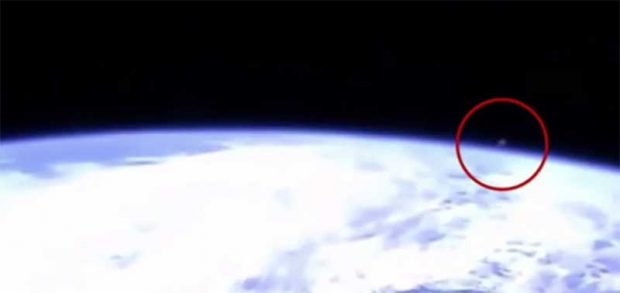 انتشار ویدیو ورود شی نورانی اسرارآمیز به جو زمین توسط ناسا ! 3 شی نورانی اسرارآمیز
