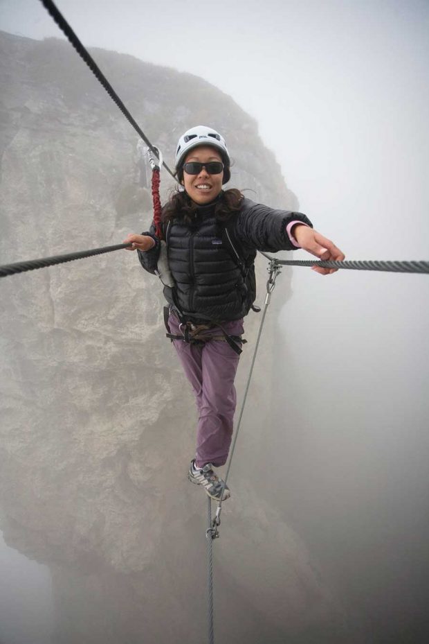 تصاویری از خطرناک ترین و پر هیجان ترین پل های عابر پیاده در جهان