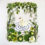 تصاویری از آثار هنرمندی که گلبرگ‌ها را به نقاشی‌های دیدنی تبدیل می کند