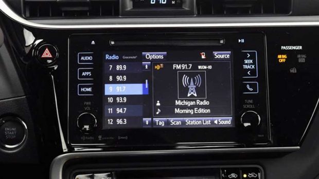 تویوتا کرولا ۲۰۱۷ خودرویی می تواند همانند نسل قبلی خوب محبوب باشد 14 تویوتا کرولا 2017