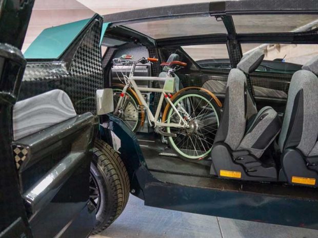 خودروهایی عجیب و غریب و مفهومی معرفی شده در سال ۲۰۱۶ 3 تویوتا یوباکس