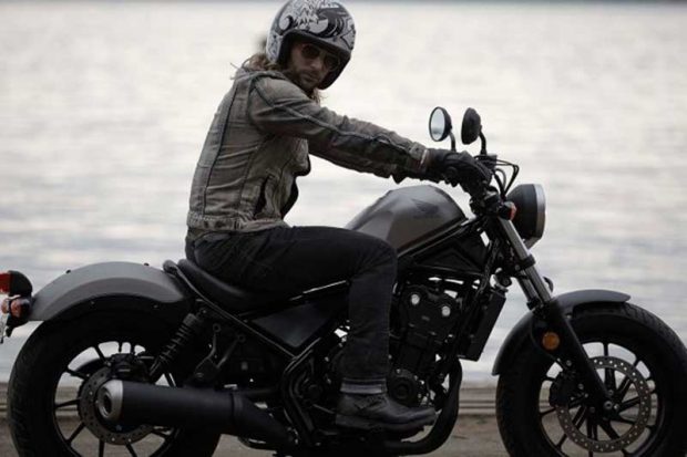 نگاهی به موتورسیکلت هوندا ربل ۲۰۱۷ در نمایشگاه بینالمللی لانگ بیچ 15 هوندا ربل 2017