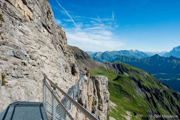 سفری به گذرگاه ترسناک و هیجان انگیز کوه های سوییس 19 گذرگاه ترسناک و هیجان انگیز کوه های سوییس