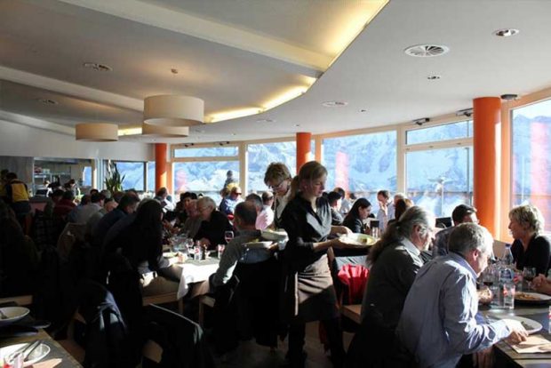 سفری به گذرگاه ترسناک و هیجان انگیز کوه های سوییس 14 گذرگاه ترسناک و هیجان انگیز کوه های سوییس