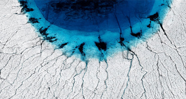آب شدن یخ ها در قطب شمال