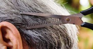 دلایل سفید شدن زود هنگام موی سر