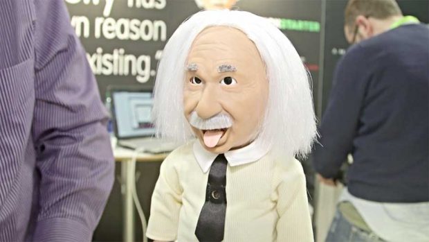 ربات اینشتین