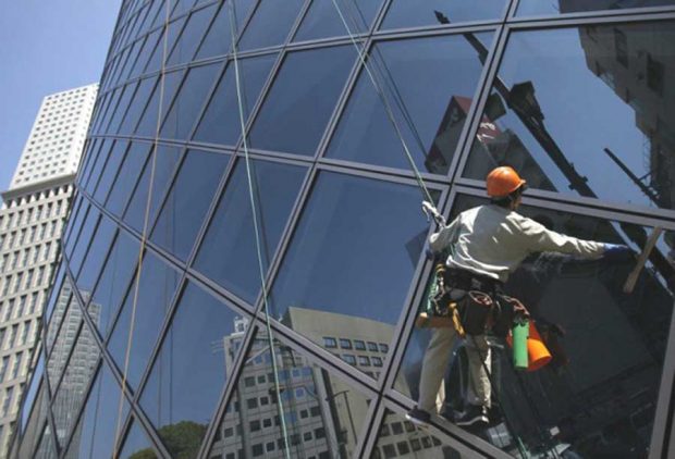 با تماشای تصاویر مشاغل سخت ، قدر شغلتان را بیشتر بدانید 14 مشاغل سخت