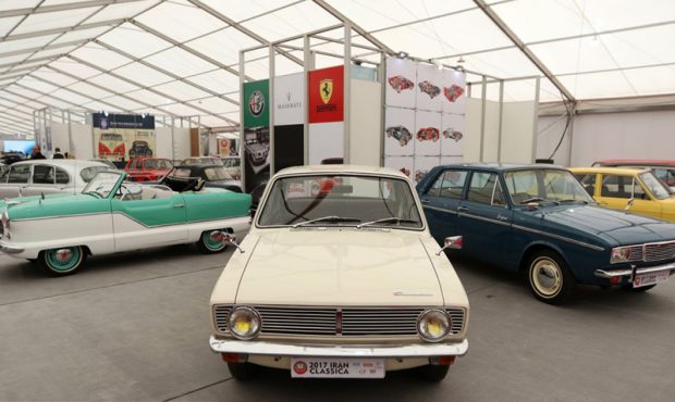 گزارشی تصویری از نمایشگاه خودرو تهران ۲۰۱۷ را در میهن پست تماشا کنید 21 نمایشگاه خودرو تهران 2017