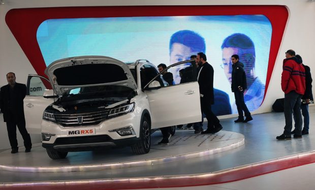 گزارشی تصویری از نمایشگاه خودرو تهران ۲۰۱۷ را در میهن پست تماشا کنید 15 نمایشگاه خودرو تهران 2017