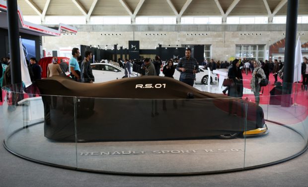 گزارشی تصویری از نمایشگاه خودرو تهران ۲۰۱۷ را در میهن پست تماشا کنید 4 نمایشگاه خودرو تهران 2017