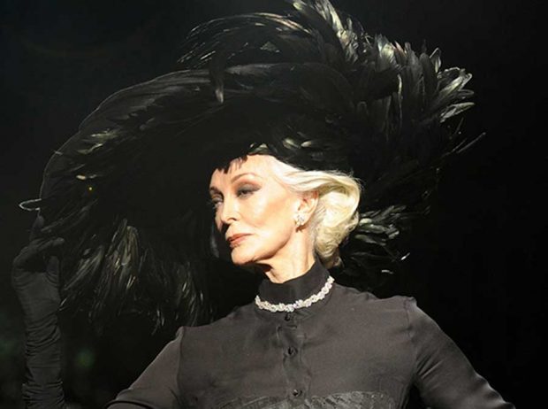 پیرترین مدل زن جهان در سن ۸۵ سالگی همچنان به کار خود مشغول است 16 پیر ترین مدل زن جهان