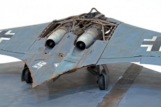 هواپیمای رادار گریز هورتن اچ او ۲۲۹ شاهکار نازی ها در جنگ جهانی دوم ! 19 هواپیمای رادار گریز هورتن اچ او ۲۲۹