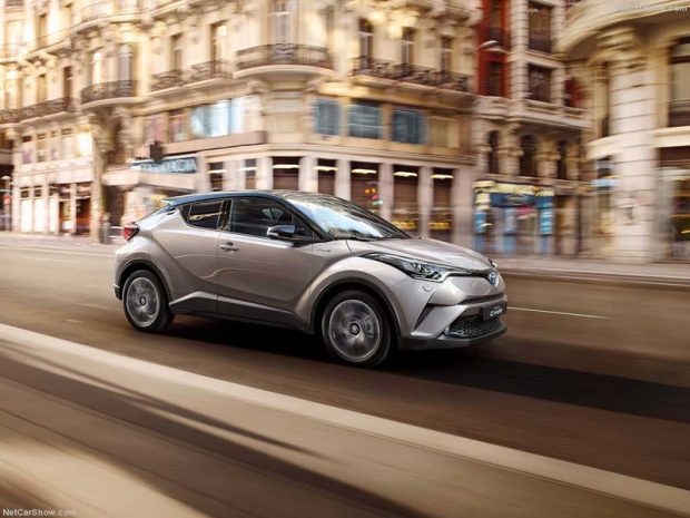 نگاهی به تویوتا C-HR کراس اوور اسپرت سال ۲۰۱۷ + عکس 6 تویوتا C-HR