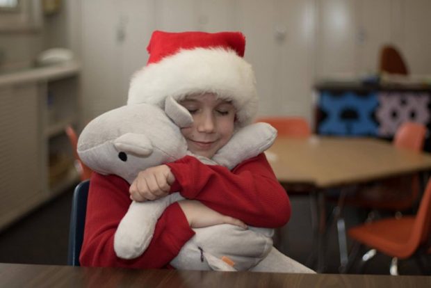 آغوش گرفتن مجازی دوستان با عروسک خرسی Parihug 2 عروسک خرسی Parihug