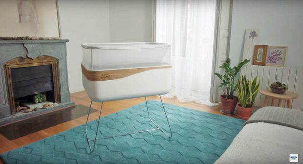 گهواره فورد ، هدیه ای از شرکت خودرو سازی فورد به نوزدان آینده + عکس 4 گهواره فورد