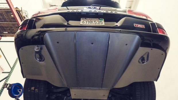 لند اسپید کروزر ، سریعترین شاسی بلند جهان معرفی شد + عکس 5 سریعترین شاسی بلند جهان