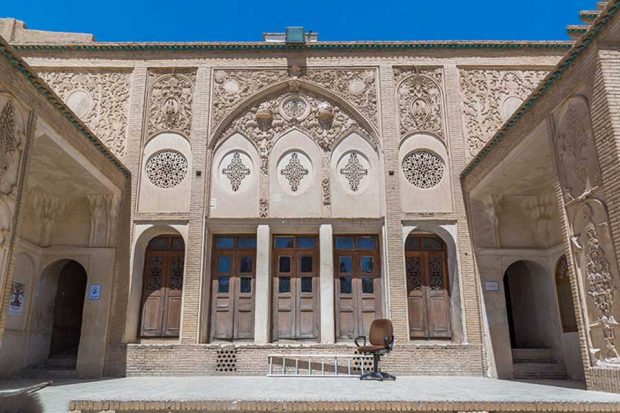 خانه بروجردی‌ های کاشان