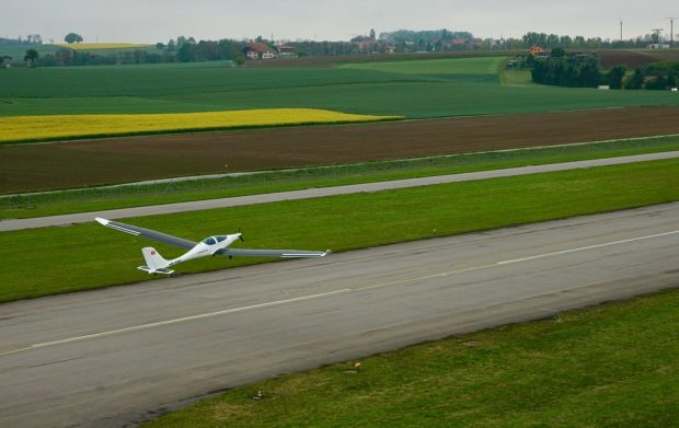 پرواز موفق هواپیمای خورشیدی سولار استراتوس در ۲۵ هزار متری زمین 6 هواپیمای خورشیدی سولار استراتوس