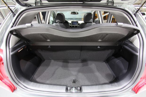 پیکانتوی ۲۰۱۷ با تغییراتی جدید به خیابان ها خواهد آمد + عکس 22 پیکانتوی 2017