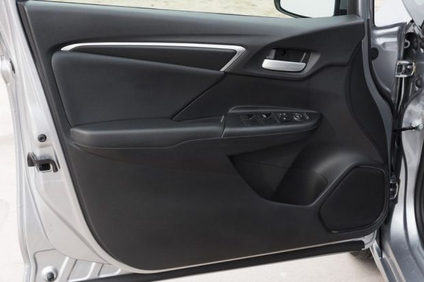 نسخه جدید هوندا فیت با تغییرات داخلی جالب معرفی شد + تصاویر 6 نسخه جدید هوندا فیت