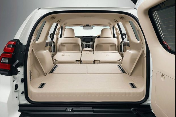 تویوتا پرادو ۲۰۱۸ در در نمایشگاه بینالمللی خودروی فرانکفورت معرفی شد 11 تویوتا پرادو ۲۰۱۸