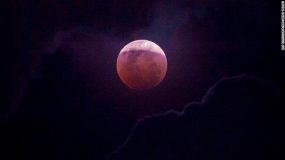 تصاویر ماه گرفتگی امشب 11 بهمن