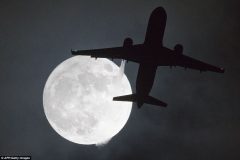 تصاویر ماه گرفتگی امشب 11 بهمن