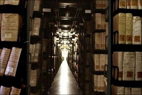 آرشیو رازهای واتیکان 1