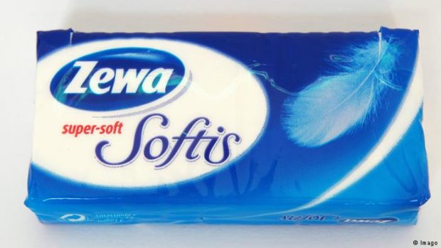 اختراع دستمال کاغذی چگونه و در کدام کشور انجام شد ؟ 7 اختراع دستمال کاغذی