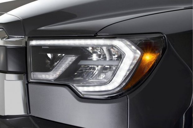 تویوتا سکویا 2018 شاسی بلندی خاص اما غریب برای ایرانیان 16 تویوتا سکویا 2018