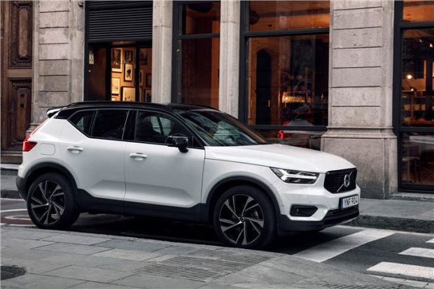 ولوو XC40 کراس‌ اور کامپکت